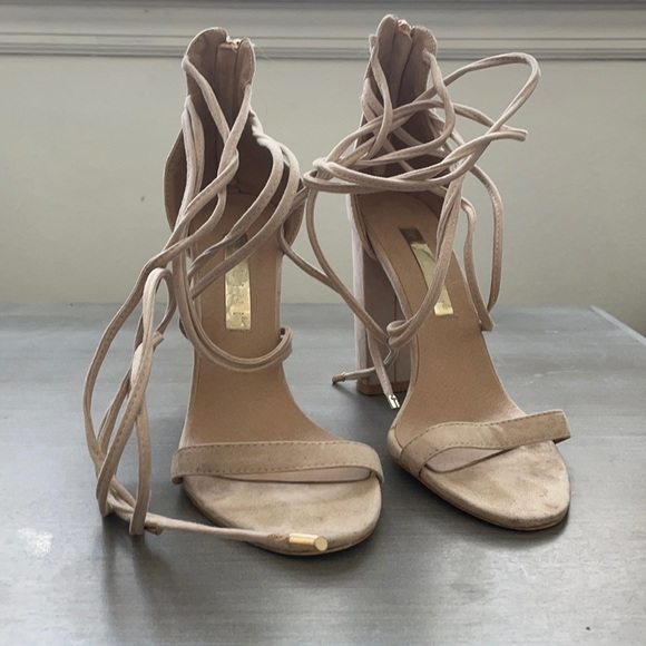LACE UP BILLINI NUDE HEELS - Picture 2 of 3